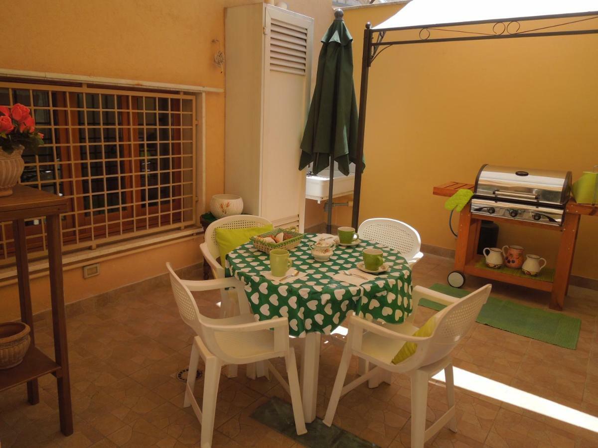 Villa A Casa Di Maria Palagiano Exterior foto